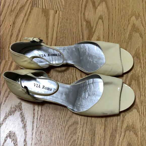 VIA ROMA 15 SOFT‎ YELLOW LEATHER SANDALS SI… - Picture 2 of 6